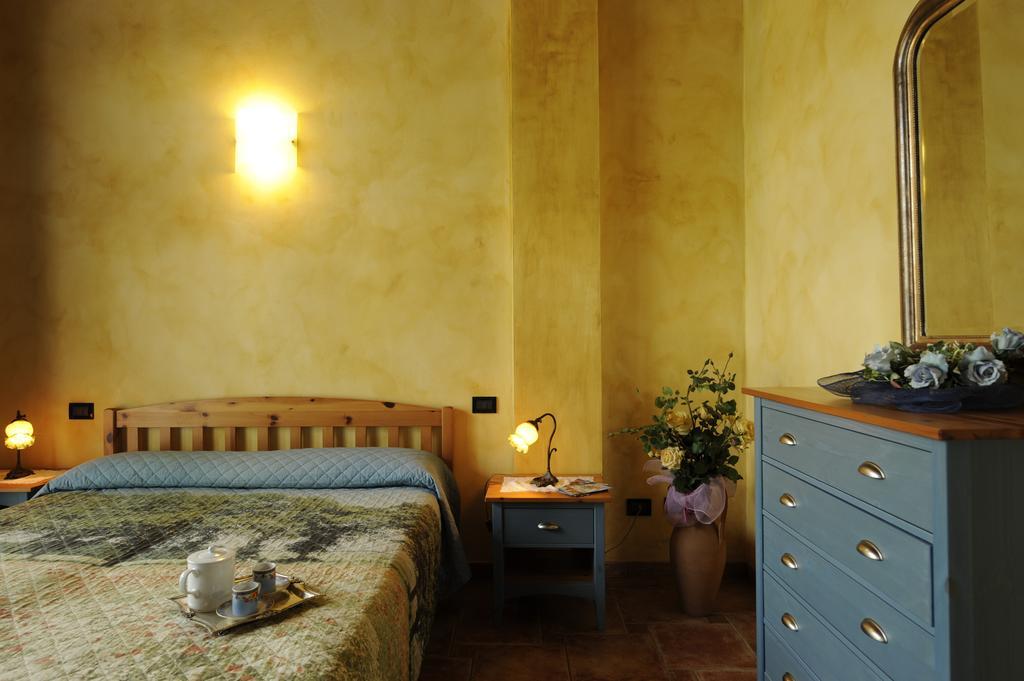 Maison d'hôtes Agriturismo Gian Galeazzo Visconti à Valeggio sul Mincio Chambre photo